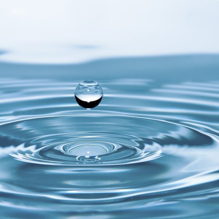L’ eau: Ce merveilleux messager au service de notre santé.